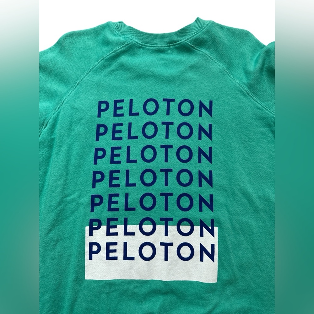 Peloton Women’s Size XS Teal/Aqua Double Sided Sweatshirt Active Wear Workout